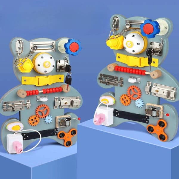 Wholesale Wooden Busy Board Montessori Penguin Daily Skill Cognition Learning Toy for Kids Sensory Training Dropshipping