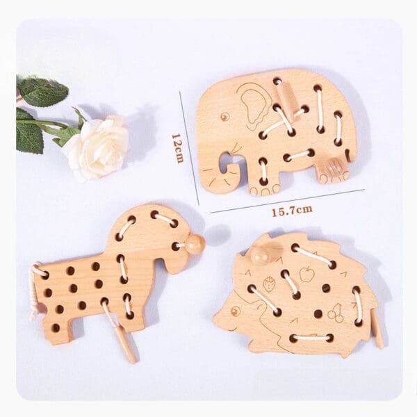 Wholesale Wooden Threading String Board Educational Lacing Toy for Kids Montessori Activity Dropshipping