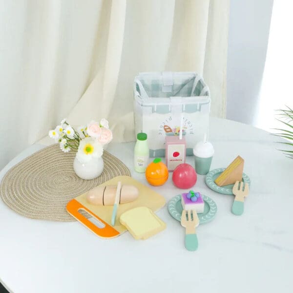 Wholesale Wooden Pretend Kitchen Toys for Kids MDF Solid Wood Simulation Juicer and Kitchen Utensils for Interactive Play