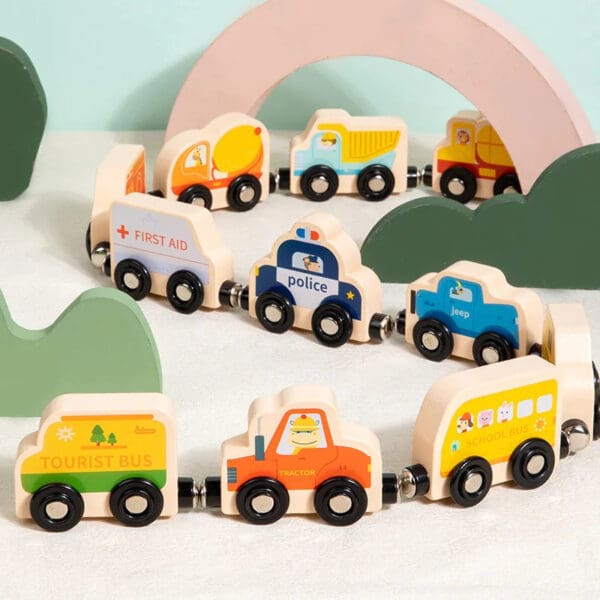 Wholesale Wooden Magnetic Train Toy Educational Mini Traffic Train Set for Kids Number and Animal Cognition Montessori Learning