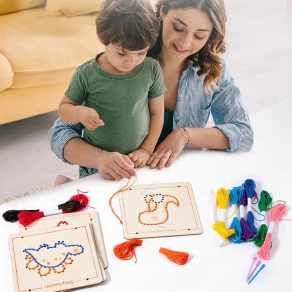 Manufacture Animal-Themed Wooden Threading String Board for Learning